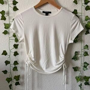 Forever 21 Women’s/Junior’s White Ribbed O-Ring Side Tie Ruched Crop Top Size L
